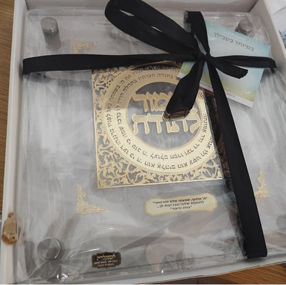 תמונה מזמור לתודה בעיצוב אקסלוסיבי בזהב על זכוכית