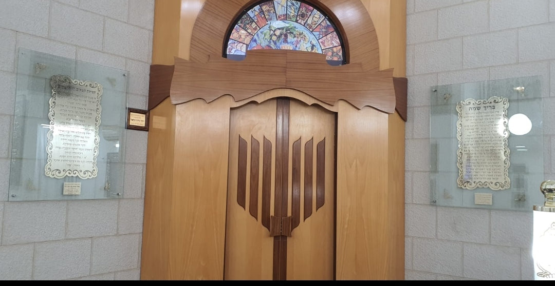 שלט לבית כנסת ברכה לחיילים בעיצוב קלאסי בשילוב פלאק זהב